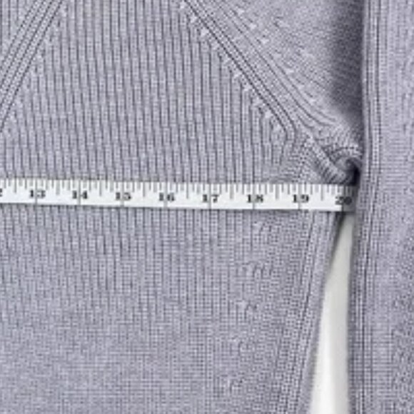 NWOT | Banana Republic 100% Merino Fine Wool Ribbed Crewneck Large - Picture 6 of 6